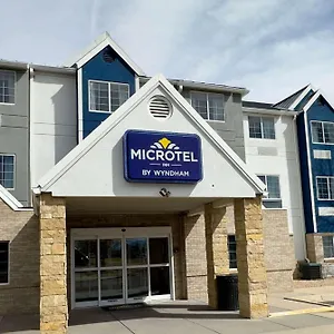 ** Hotel Microtel & By Wyndham Airport United States